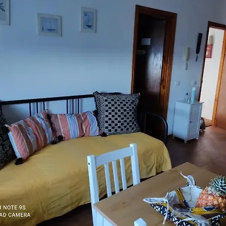 Estudio Con Terraza La Caleta (El Hierro)