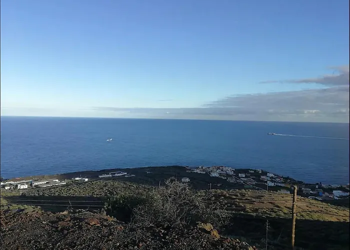 Estudio Con Terraza * La Caleta (El Hierro)