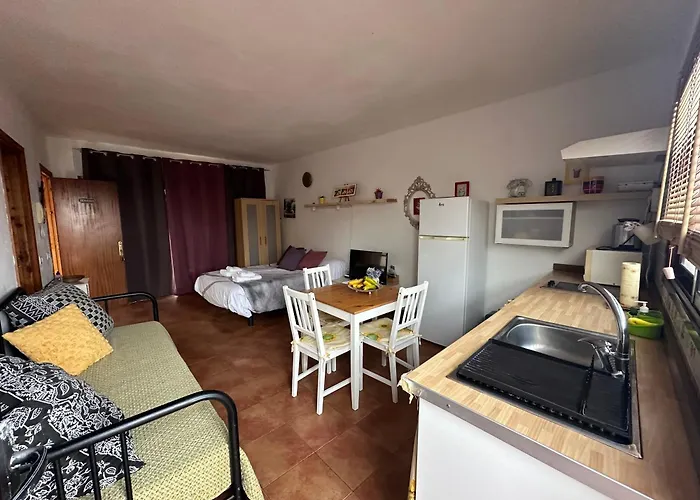 Estudio Con Terraza La Caleta (El Hierro)
